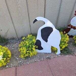 Hand Made Wood Puppy Butt In Bushes 9 X 19